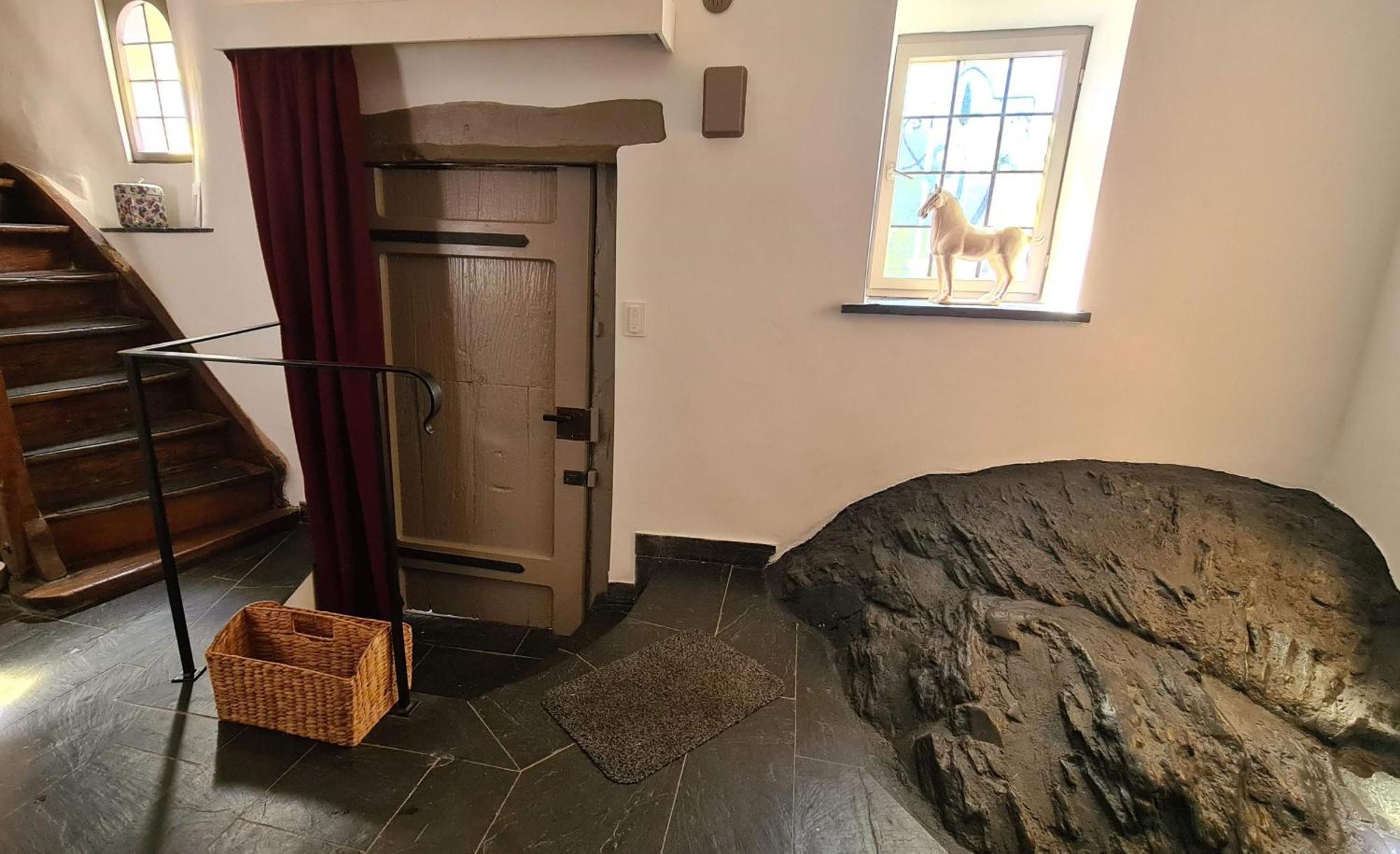 Moselperle- Urlaub Im Historischen Fachwerkhaeuschen Leilighet Bullay Eksteriør bilde